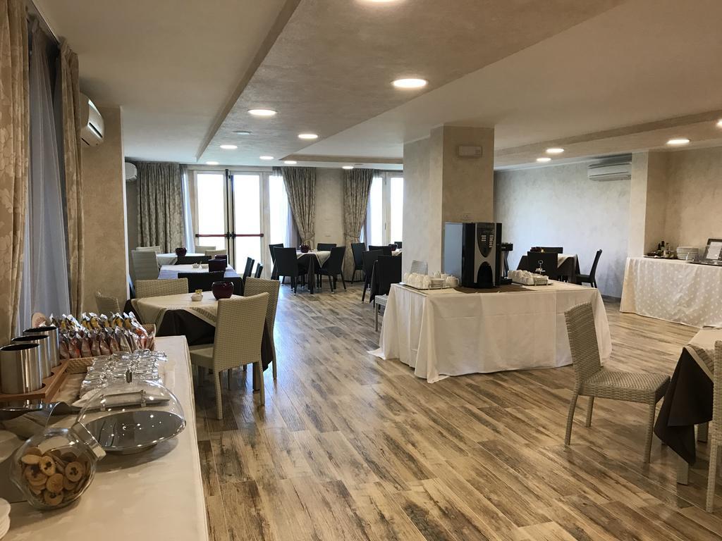 Relais Mondotella Pozzolengo Bagian luar foto